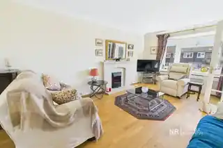 7 Drake Road, photo 2