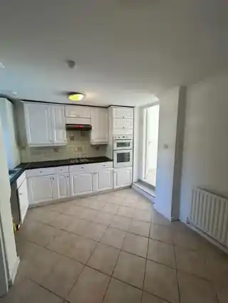 7 Glasgow Road, photo 2