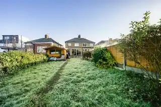 7 Gordon Road, photo 2