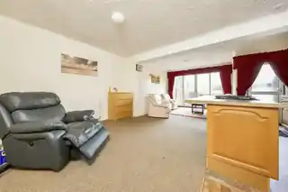 7 Gordon Road, photo 3