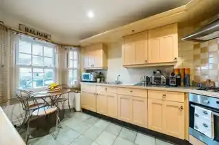 7 Hyde Farm Mews, photo 3