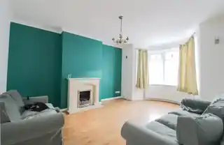 7 Kingscote Road, photo 3