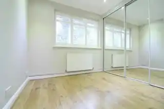 7 Kingsway Road, photo 4