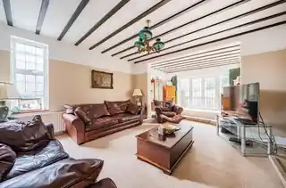 7 Manor Wood Road, photo 2