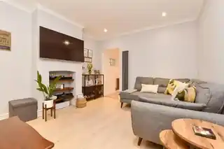 7 Myrtle Road, photo 4