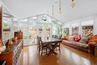 7 Normandy Way, photo 2
