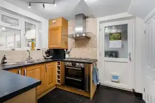 7 Normandy Way, photo 3