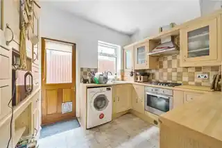 7 Palmerston Road, photo 3