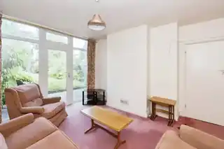 7 Parkland Road, photo 3