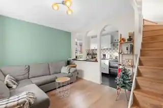 7 Pikestone Close, photo 3