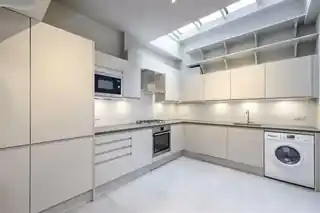 7 Pont Street Mews, photo 2