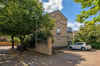 7 Poolmans Street, photo 3