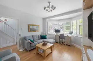 7 Raleigh Avenue, photo 4