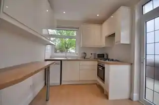 7 Ringwood Close, photo 4