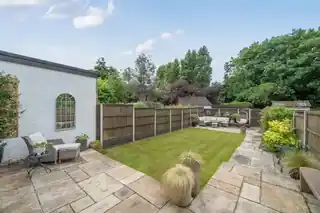 7 Sandringham Road, photo 3