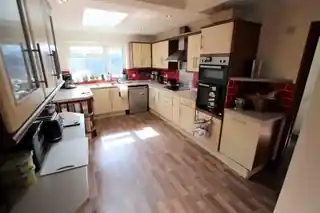 7 Surrey Road, photo 2