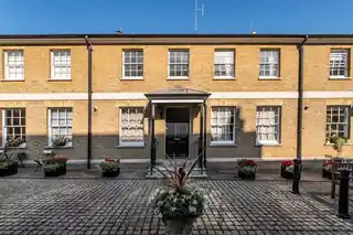 7 Tarrant Place, photo 4