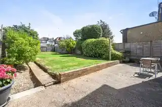 7 Tintern Way, photo 3
