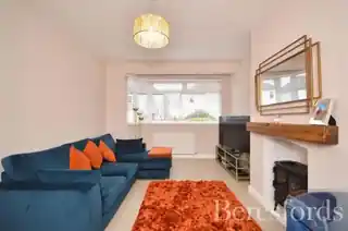 7 Tudor Drive, photo 4