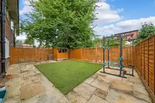 7 Wilmer Close, photo 2
