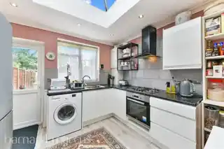 70 Durham Road, photo 2