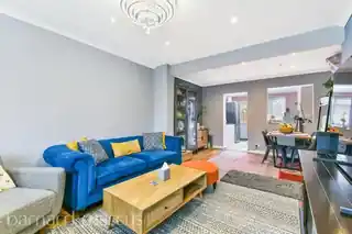 70 Durham Road, photo 3