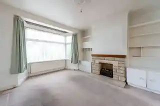 70 Morden Way, photo 2