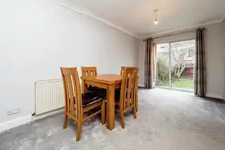 70 New Road, photo 4