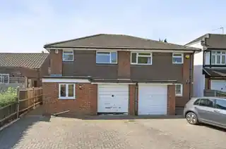 70 Sherington Avenue, photo 3