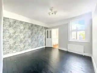 70 Warwick Road, photo 4