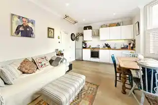 702H Fulham Road, photo 2