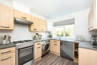 71 Beavers Crescent, photo 2
