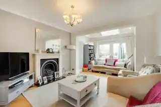 71 Brooklands Avenue, photo 3