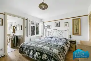 71 Calvert Road, photo 3
