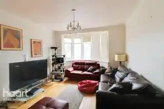 71 Clinton Crescent, photo 3