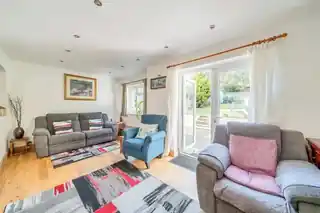 71 Coppetts Road, photo 2