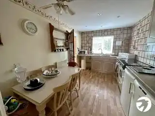 71 Dressington Avenue, photo 3