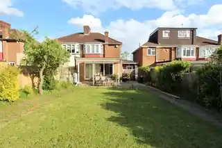 71 Fountains Crescent, photo 4