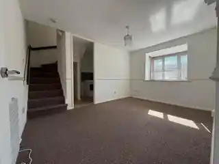 71 Halifield Drive, photo 3