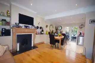 71 Harland Road, photo 2