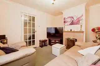 71 Horndon Road, photo 2
