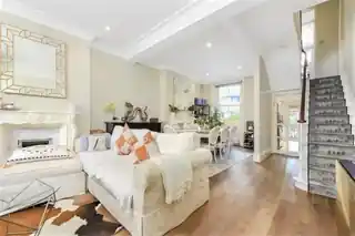 71 Ifield Road, photo 2