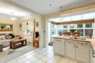 71 Lady Aylesford Avenue, photo 3
