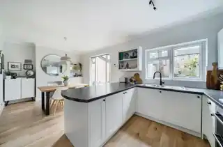 71 Leopold Road, photo 4