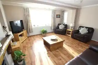 71 Oakley Park, photo 3