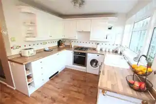 71 Oakley Park, photo 4