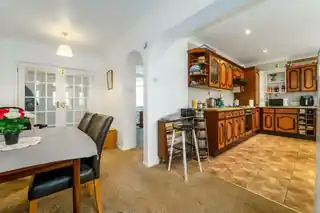 71 Southcote Avenue, photo 2