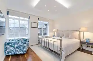 71 Stanhope Mews East, photo 3