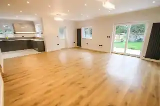 72 Islip Gardens, photo 3