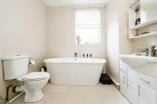 72 Kimberley Avenue, photo 4